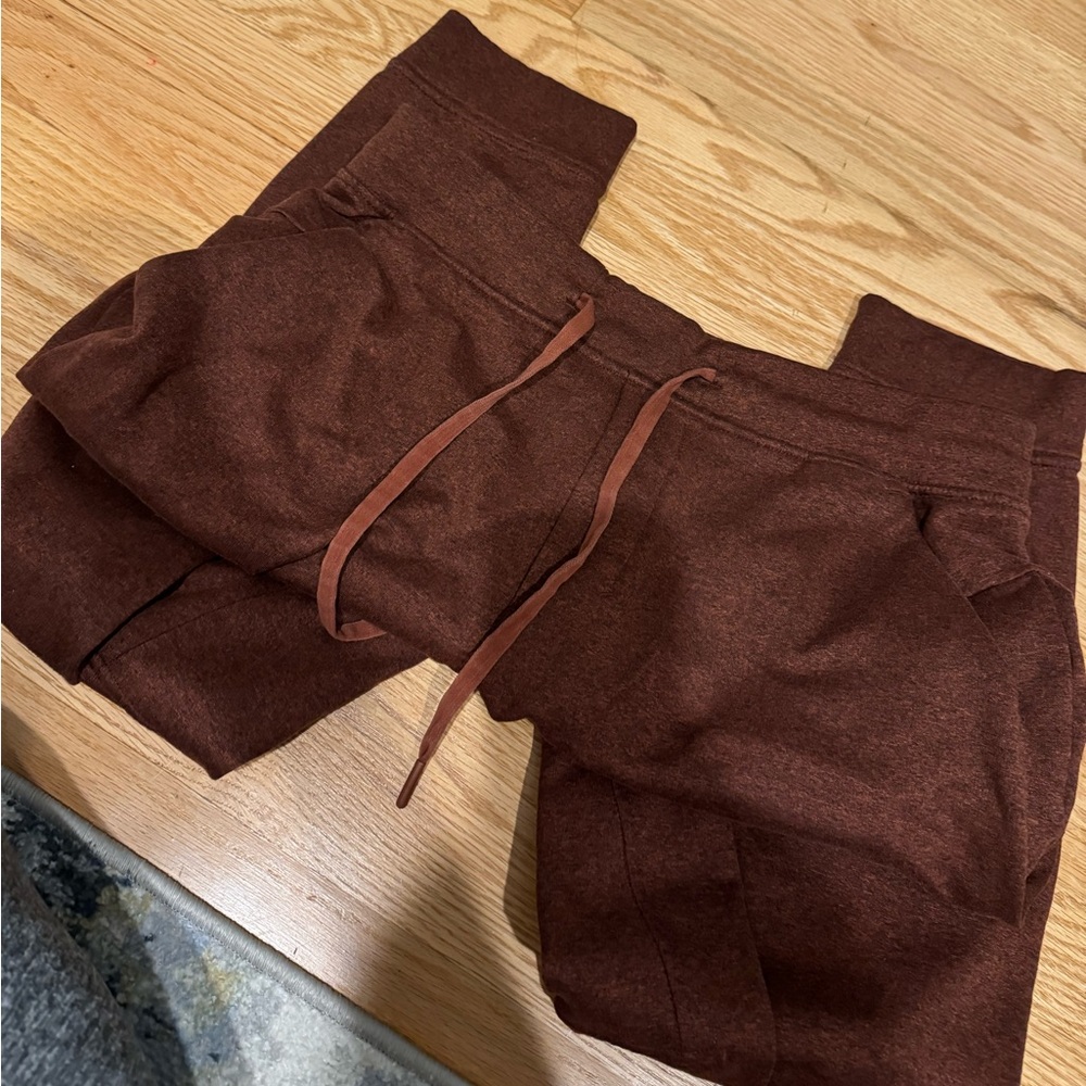 Lululemon Men’s Joggers size M